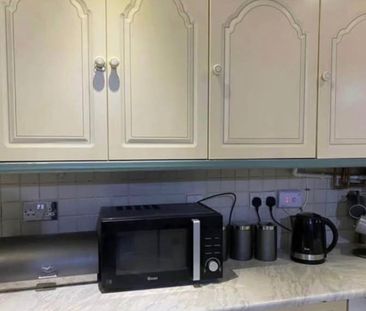 Room in a Shared House, Hathersage Road, B42 - Photo 2