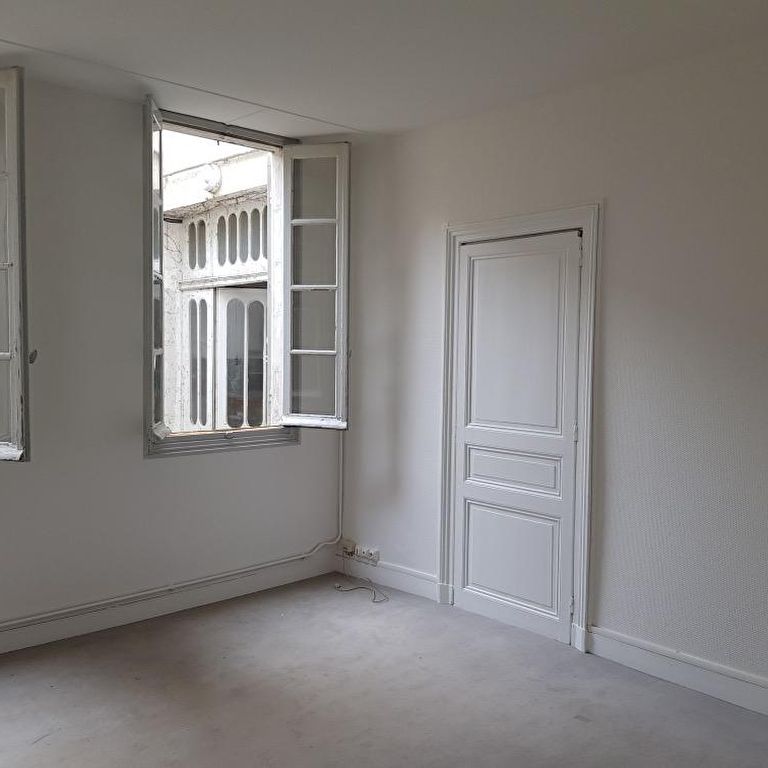 Location appartement 2 pièces, 45.95m², Rochefort - Photo 1