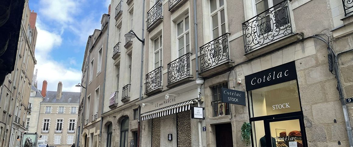 A LOUER - NANTES CATHEDRALE - Appartement 2 pièces de 29.76 m² - Photo 1