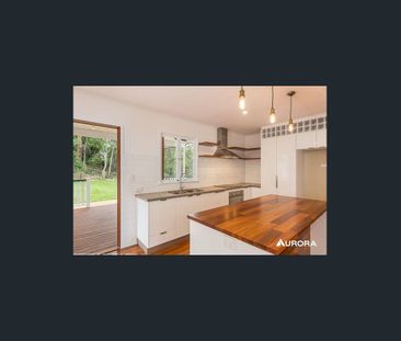 Perfect Family Retreat with Entertainer’s Dream Deck - Photo 2