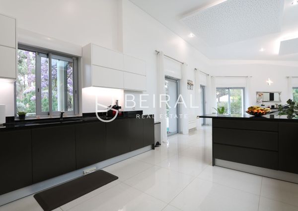 Moradia T4 em Setúbal