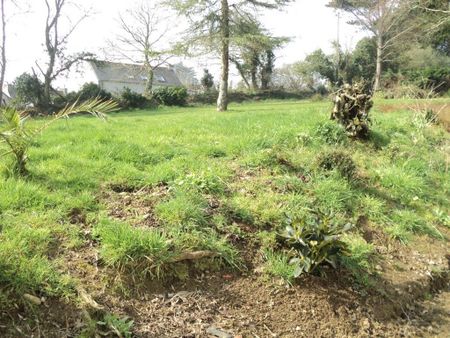 GUILERS, lieu dit Pont CABIOCH Maison T5 situé dans un écrin de verdure - Photo 3