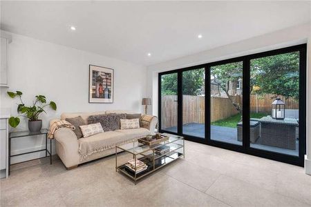 Surrey Road, Nunhead, London, SE15 - Photo 5