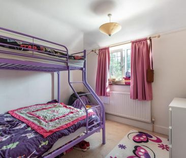 4 bedroom detached house to rent - Photo 4