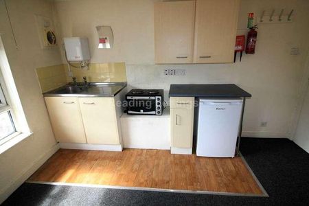 Bedsit, Southampton Street, Reading, RG1 - Photo 3