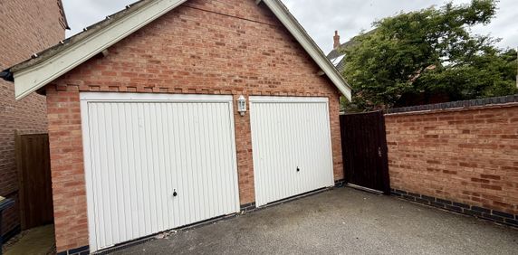 9 Glengarry Way, Greylees - Photo 2