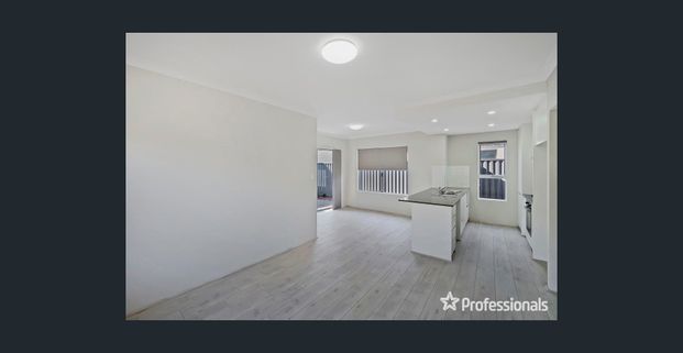 Stunning 3 Bedroom, 2 Bathroom Villa - Photo 1