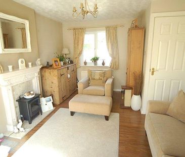 3 bedroom detached house to rent - Photo 5