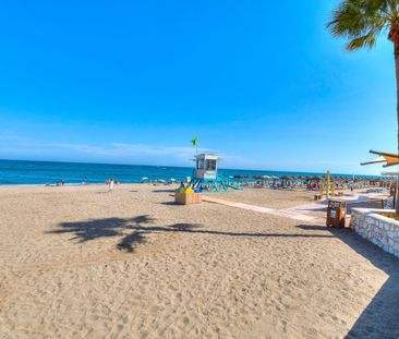 Apartment in Fuengirola, Costa del Sol - Photo 6