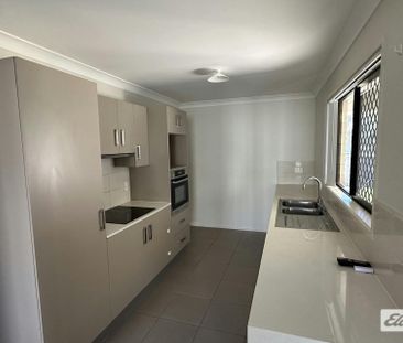 6 bedroom Large Family Home In Gatton - Photo 5