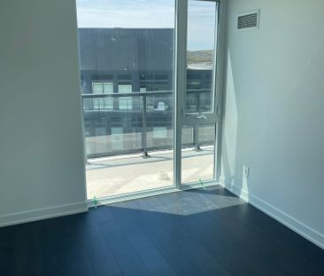 For Lease - 3200 Dakota Common N/A Unit# B1002, Burlington, Ontario - Photo 3