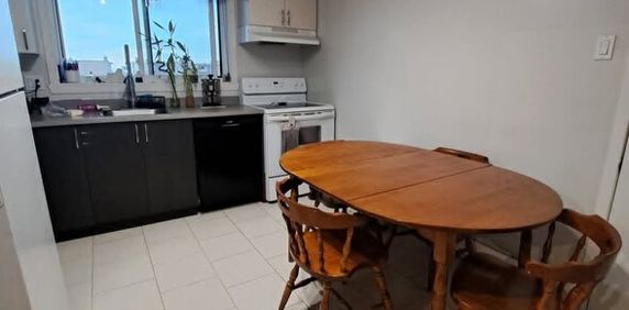 Grand 5 1/2 Ste-Foy - Photo 2