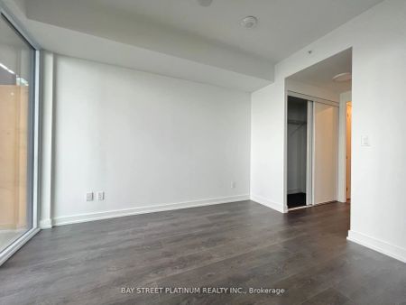 370 MARTHA Street #1205 - Photo 4
