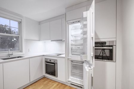 5556 Snowdon Street, Montréal, QC - Photo 4