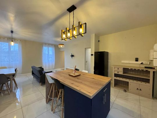 MAISON T2BIS MEUBLEE - CAGNAC LES MINES - Photo 1