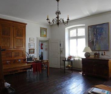 Location Appartement 4 pièces 103m² - Photo 2