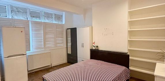 Room in a Shared House, Romeyn Road, SW16 - Photo 2