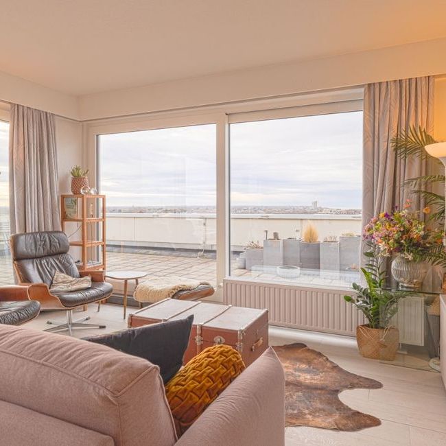 Appartement te huur in Nieuwpoort voor € 800 met 1 slaapkamer - Photo 1