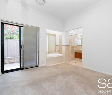 Effortless Living in the Heart of Karrinyup! - Photo 4
