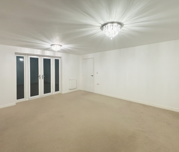 Lansbury Road, Newton Leys. - Photo 2