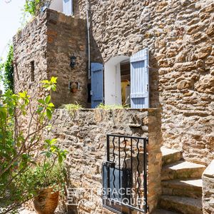 Maison de caractère au cœur du village - Photo 2