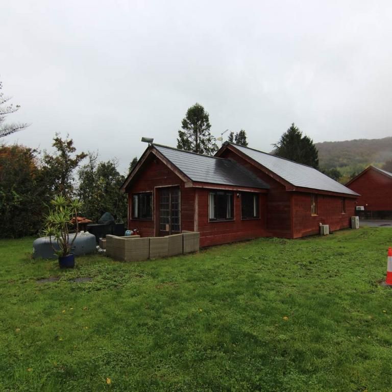 2 bedroom chalet to rent - Photo 1