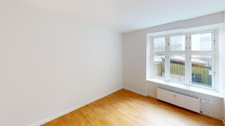 Lejlighed med 3 værelser i Aalborg Vestby nær fjorden - Photo 5