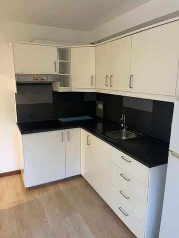 Appartement te huur - Foto 2