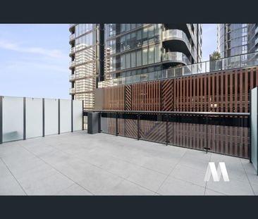 602/8 Joseph Road, Footscray, Vic 3011 - Photo 2