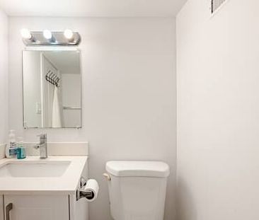 For Lease - 172 Felix Road, Richmond Hill, Ontario - Photo 2