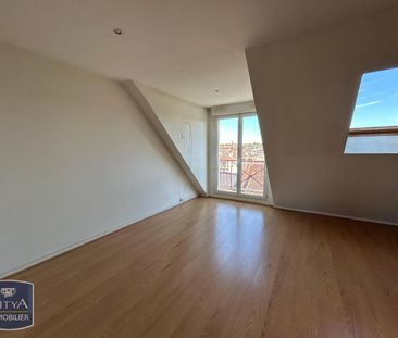 Location Appartement 5 pièces 84m² BEAUVAIS 60000 - Photo 5