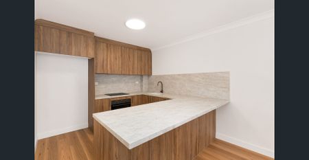 Designer Renovation Delight - Photo 5