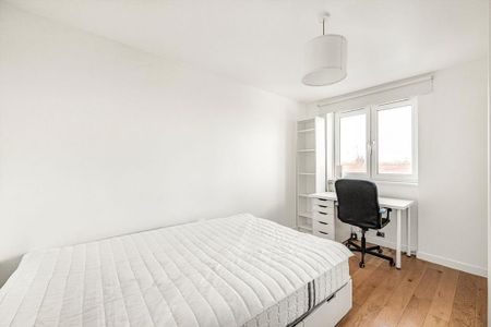 2 bedroom flat to rent - Photo 3
