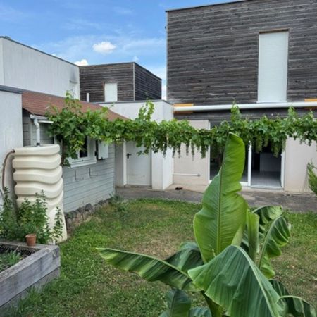 Location Maison 4 pièces 82m² - Photo 3