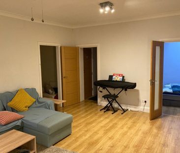 Room in a Shared Flat, King Street, W6 - Photo 2