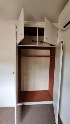 Canterbury - Photo 1