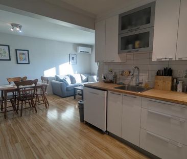 Appartement à Louer à Sainte-Foy - Photo 1