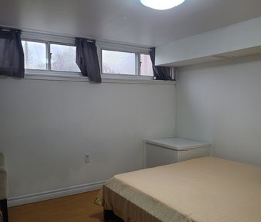 For Lease - 260 Taylor Mills N Drive, Richmond Hill, Ontario - Photo 1