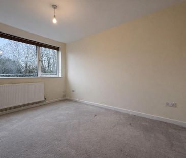 3 bedroom detached house to rent - Photo 3