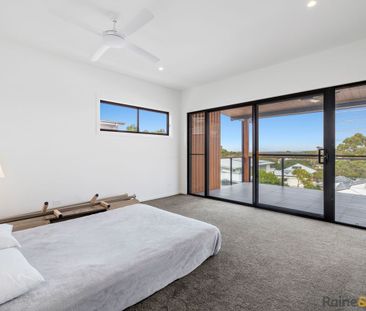 Luxury Family Living - Brand New Home - Photo 5
