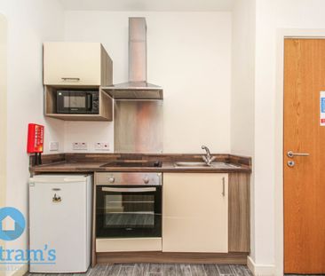 1 bed Apartment for Rent - Photo 1