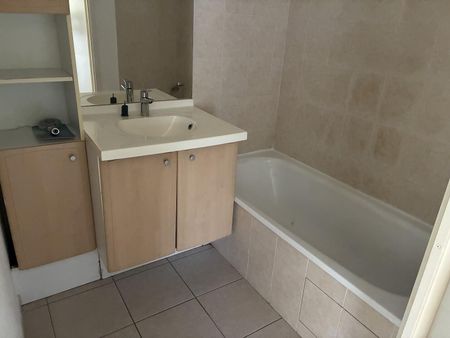 location Appartement T2 DE 41.77m² À PERPIGNAN - Photo 4