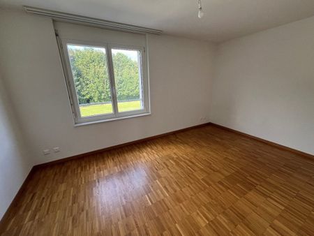 Spacieux appartement de 4 pièces au 2ème étage - Foto 2