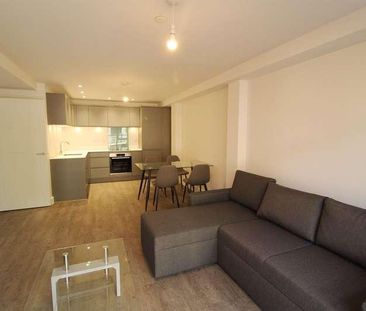 Sterling Square, Silver Street, Reading, RG1 - Photo 1