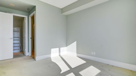 For Lease - 70 Roehampton Avenue Unit# 1220, Toronto, Ontario - Photo 3