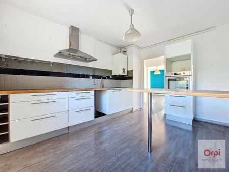 Location Appartement 4 pièces 103m² AJACCIO 20090 - Photo 5
