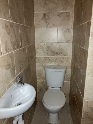 1 Bed Flat, Forest Road, E17 - Photo 3