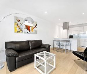 1 Bedrooms Flat to rent in Horizons Tower, 1 Yabsley Street, London E14 | £ 420 - Photo 1