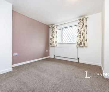 3 bedroom house to rent Whalley Drive, Bletchley, MK3 - Photo 3