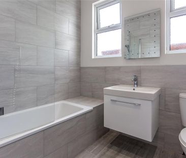 2 bedroom flat to rent - Photo 6